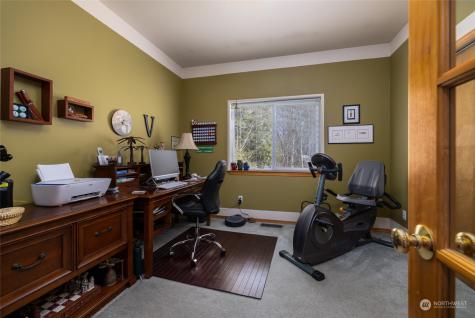 16068 Mountain View Road Mount Vernon WA 98274