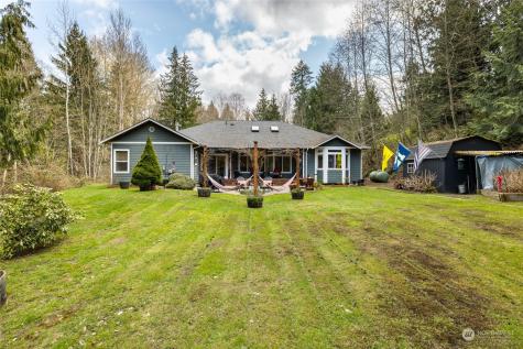 16068 Mountain View Road Mount Vernon WA 98274