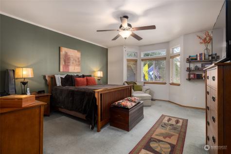 16068 Mountain View Road Mount Vernon WA 98274