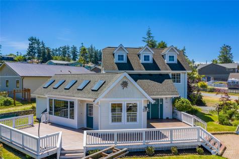 503 NE Gould Street Coupeville WA 98239