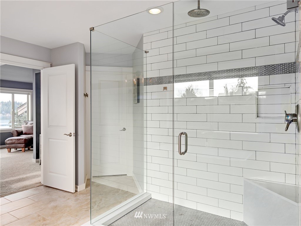 20312 NE 16th Street Sammamish WA 98074