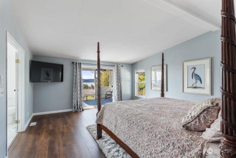 1008 Diamantina Lane Camano Island WA 98282