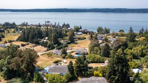 1008 Diamantina Lane Camano Island WA 98282