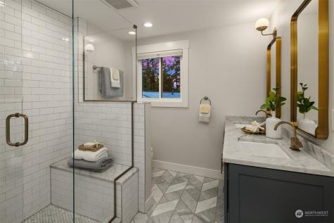 9324 Se 68th Street Mercer Island WA 98040