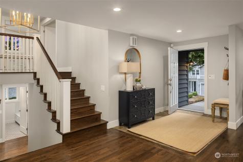 9324 Se 68th Street Mercer Island WA 98040
