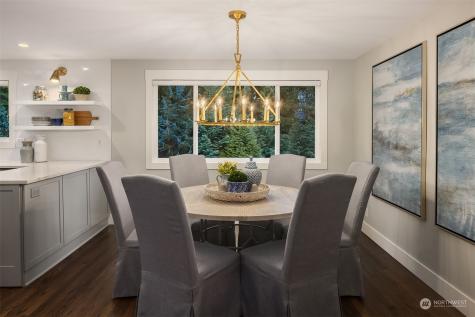 9324 Se 68th Street Mercer Island WA 98040