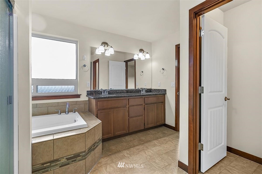 7914 205th Street E Spanaway WA 98287
