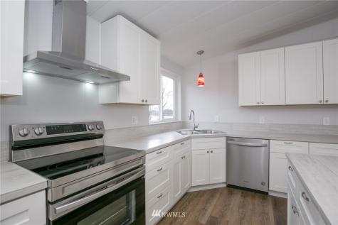 204 Pinkerton Drive Woodland WA 98674